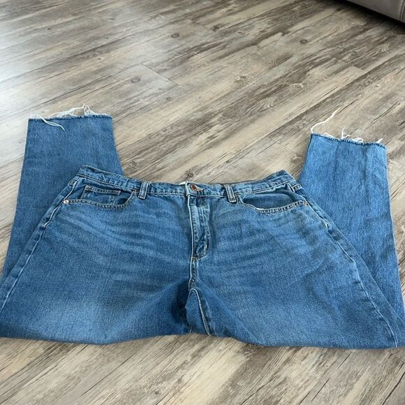 Universal Thread boyfriend - Picture 1 of 4